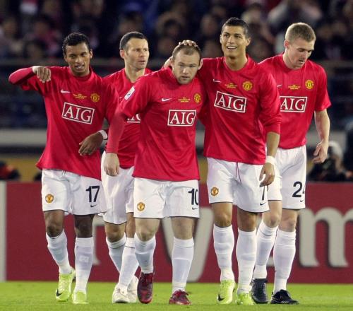 韦斯布朗：鲁尼是曼联队史最佳前锋吉格斯是最佳边锋