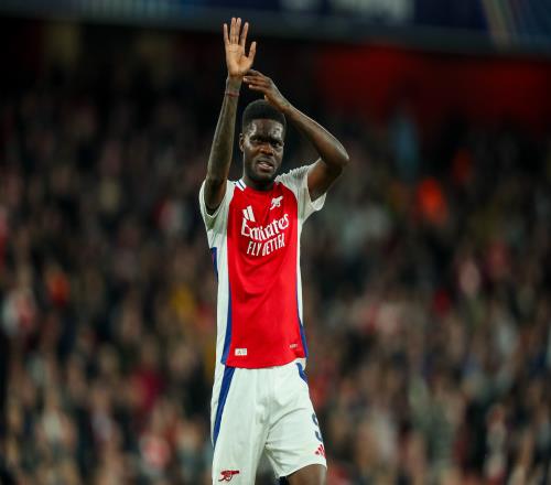 英媒：阿森纳仍在与托马斯谈续约，洛孔加今夏被出售的可能性更大