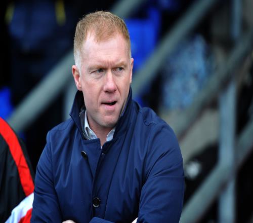 斯科尔斯谈曼联放走迪恩亨德森：在决赛中，我会选择使用奥纳纳