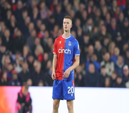 曼晚支招曼联中场调整：出售埃里克森和卡塞米罗，引进沃顿和里格