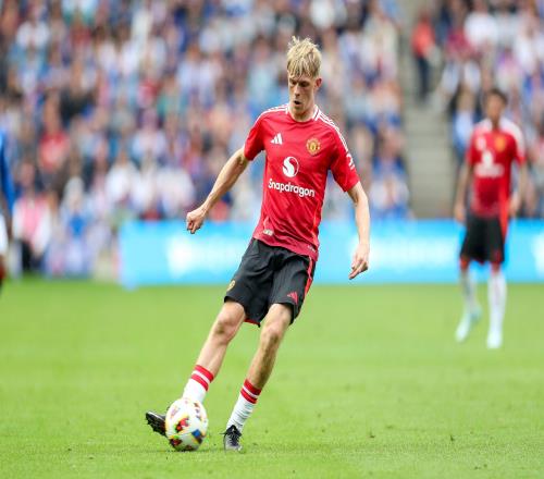 科利尔：利马对我帮助巨大天赋让你进U16优秀品格让你进入一线队