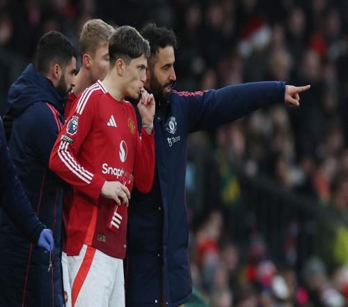 闹掰！邮报：阿莫林对加纳乔很生气，告诉对方“最好能找到下家”