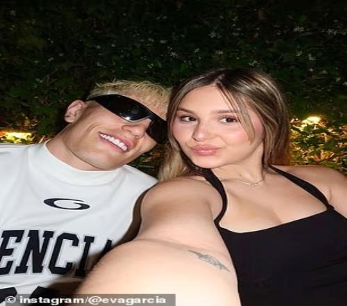 短暂喘息邮报：加纳乔一家在罗马度假，其未来还未可知