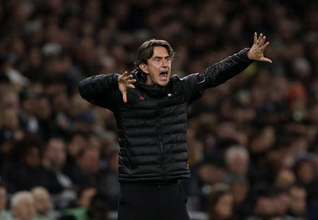 TA：热刺希望在赢球的同时踢出精彩的比赛，而弗兰克过于务实