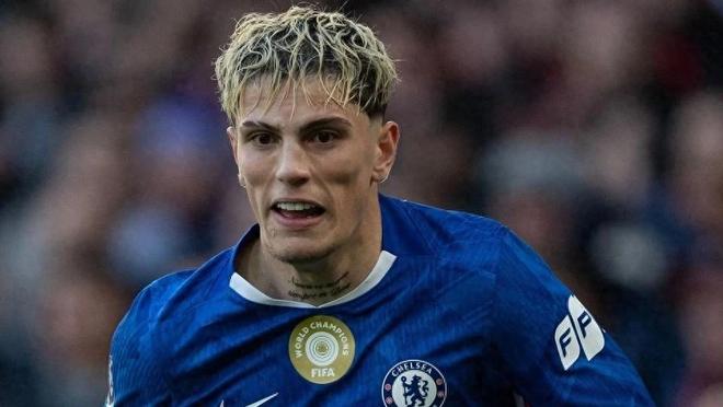 助攻梅开二度！阿根廷边锋力助切尔西大胜，敲响重返国家队大门