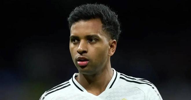 罗马诺：罗德里戈不在切尔西的目标名单上，维尼修斯也一样