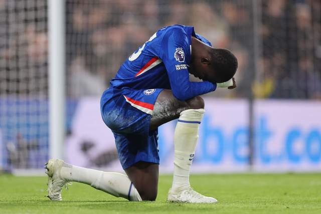 1-1！铁腰染红，切尔西功亏一篑，1.4亿天王助攻，阿森纳17场不败