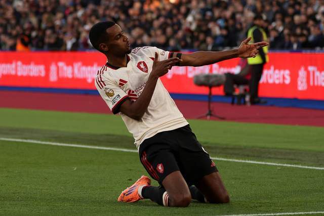 2-0！维尔茨挥霍良机，1.45亿锋霸处子球，利物浦终结3连败