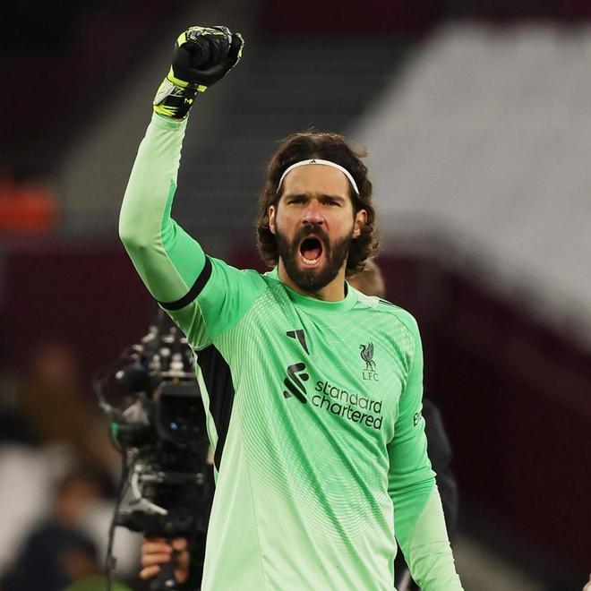 阿利松：当前防守是核心要务；球迷支持是红军创造辉煌的原因