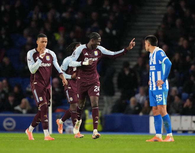 4-3！英超神队惊天逆袭 开局5轮没赢后近9轮8胜 54岁埃梅里创纪录