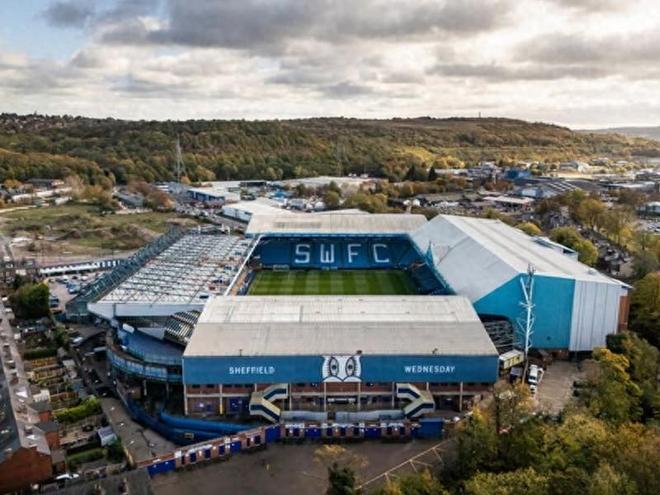 18分!英超老牌劲旅两次扣分,曼联小将或不续约,回归填补空缺 18分!英超老牌劲旅两次扣分,曼联小将或不续约,回归填补空缺