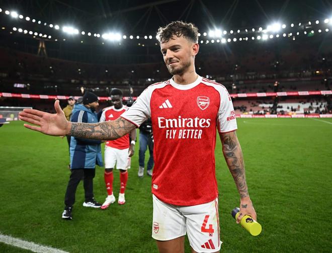 TA：英超过去10赛季中，怀特是唯一单场6抢断+6解围的枪手球员