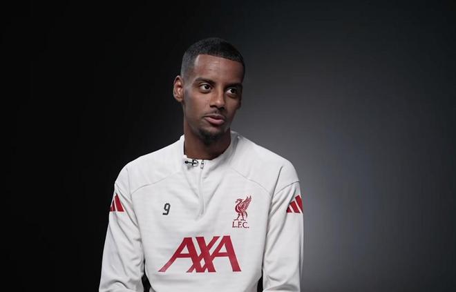 伊萨克：和队友的默契感正在形成，我会努力找回最佳状态