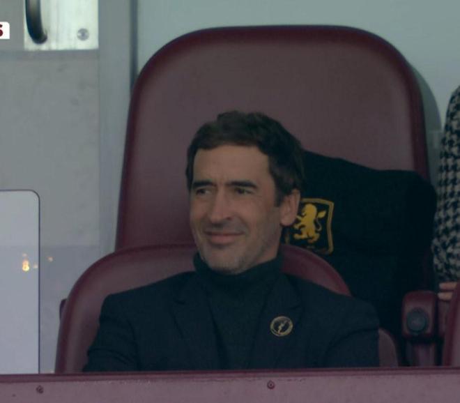 看老乡？西班牙和皇马传奇射手劳尔现场观看维拉vs阿森纳