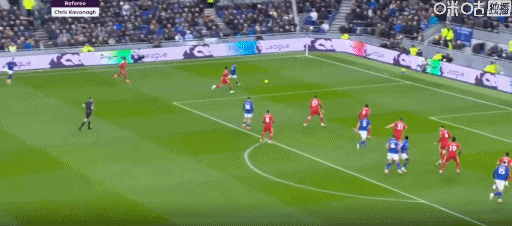 半场:埃弗顿2-0森林,霍尔造米伦科维奇乌龙,巴里破门 半场:埃弗顿2-0森林,霍尔造米伦科维奇乌龙,巴里破门