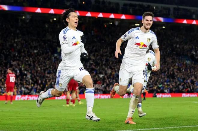 TA：利兹联替补改变了比赛走势，利物浦边路防守存在较大漏洞