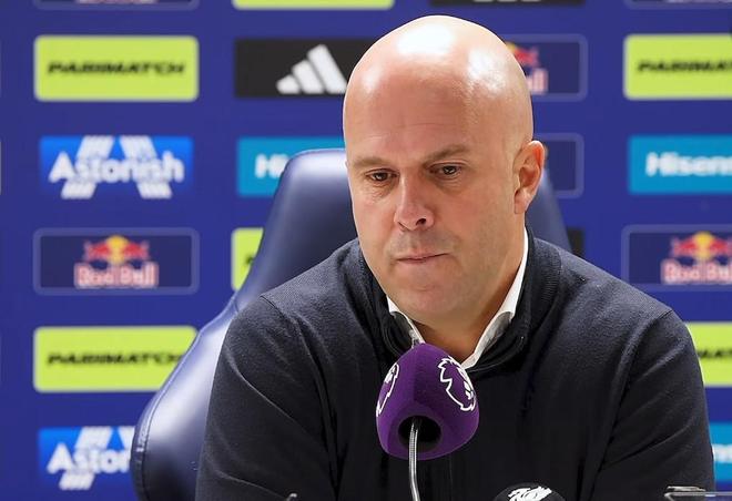 斯洛特：我们几乎没给对手机会却丢3球；丢定位球与布置无关