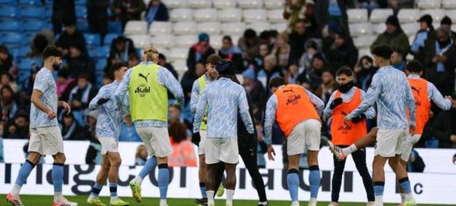 英超联赛第15轮曼城主场3-0击败桑德兰 目前英超积分榜第二名