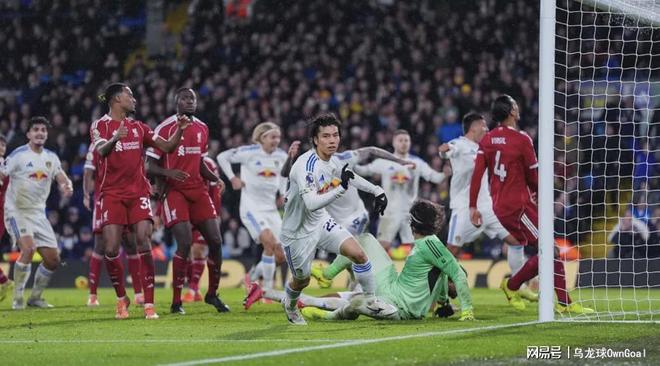 又爆冷！日本球员再进球+绝平！英超卫冕冠军丢分，追平尴尬纪录