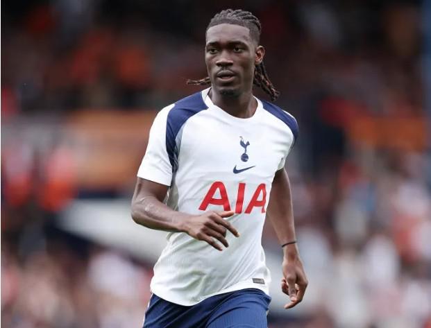 太阳报：比苏马被发现再次吸笑气，上次同样行为被热刺禁赛