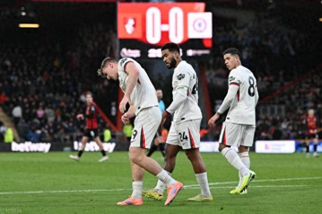 错失良机！8分差距难追，切尔西战平6轮不胜对手，争冠悬了？