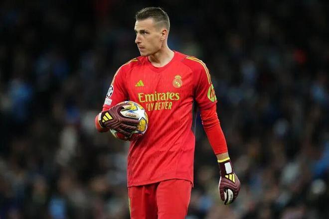 都体丨寻迈尼昂潜在继任者，米兰考虑他