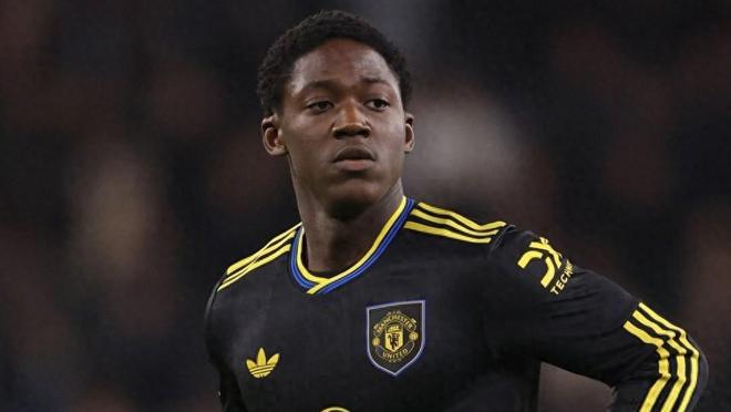 有实力却得不到重用，曼联球迷对中场天才处境感到难以置信