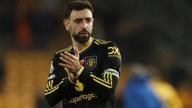 英超：布鲁诺·费尔南德斯打入“赛季最丑进球”