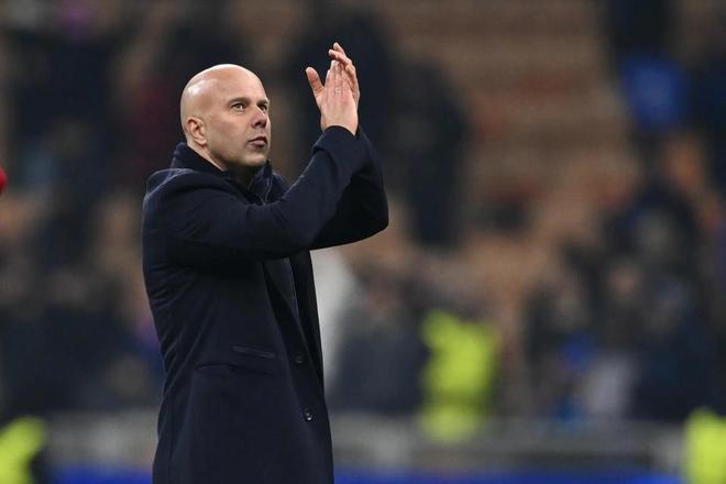 斯洛特1-0领先！红军场面稀碎但最终赢球 萨拉赫这下尴尬了