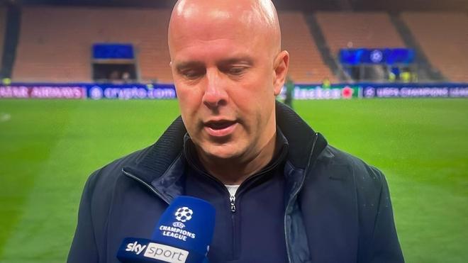 斯洛特：萨拉赫？我们应该谈论的是比赛的结果和场上球员