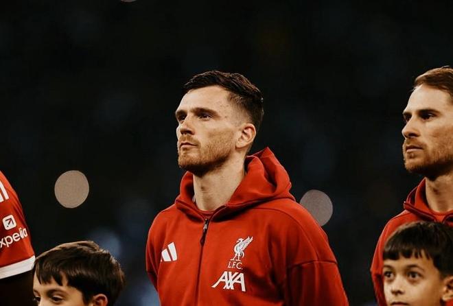 罗伯逊：萨拉赫是队史最佳之一，希望能继续与他并肩作战