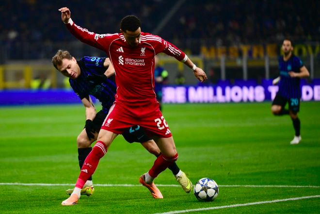 0-1!英意豪门欧冠巅峰对决 7亿战舰连伤两员大将 88分钟惨遭绝杀 0-1!英意豪门欧冠巅峰对决 7亿战舰连伤两员大将 88分钟惨遭绝杀