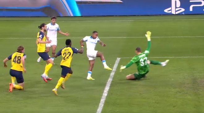 曼联旧将梅开二度:欧冠导演逆袭好戏,20场造17球太犀利 曼联旧将梅开二度:欧冠导演逆袭好戏,20场造17球太犀利