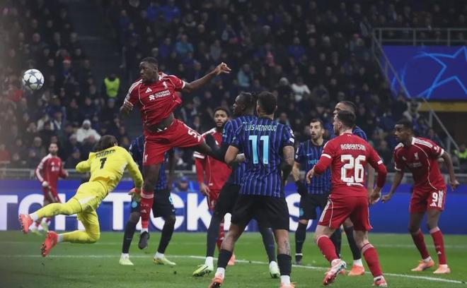 87分钟绝杀！斯洛特变阵后终于爆发，两大巨星成利物浦争四软肋