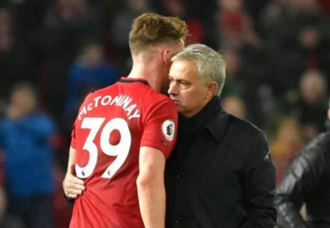 穆帅：我曾为麦克托米奈让博格巴坐板凳，曼联放走他是个大错