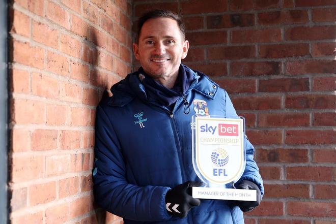 带领考文垂6战5胜，兰帕德蝉联英冠月最佳教练