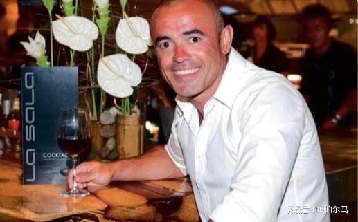 坚韧的爱尔兰人，在热刺成名，对曼联进世界波，退役复出迎第二春