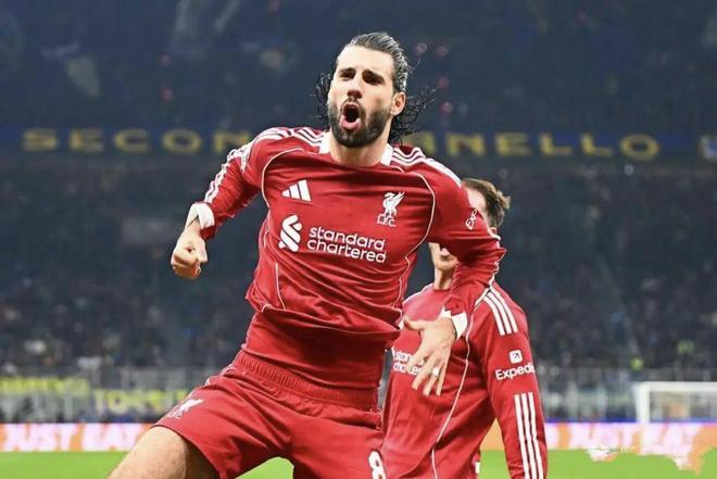 英超积分榜，利物浦2:0强势复苏，升至第六，切尔西2:0闯进前四