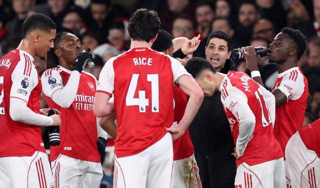 伦敦足球：阿森纳全队放假两天，周二返回训练基地备战埃弗顿