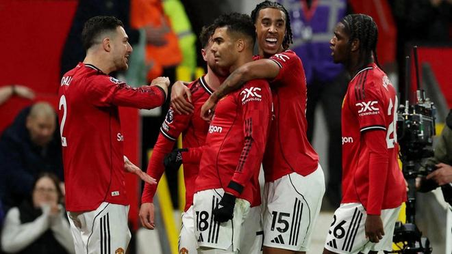 英超：8粒进球！曼联与伯恩茅斯上演疯狂对攻大战