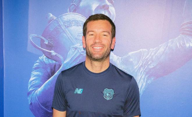 和切尔西渊源颇深，卡迪夫主帅曾执教帕尔默、拉维亚、德拉普