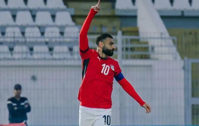 后萨拉赫时代开启！利物浦11亿打造红色王朝，斯洛特或可比肩渣叔