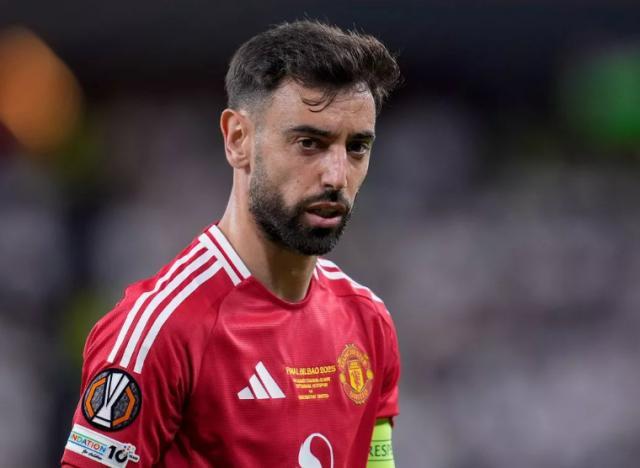 B费：曼联曾经想将我出售 有些队友没有拼尽全力