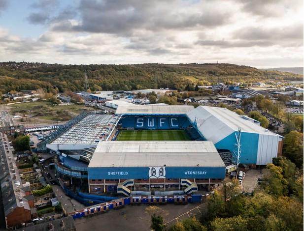 邮报：共有三方在争夺收购谢周三，包括美国财团和纽卡前老板