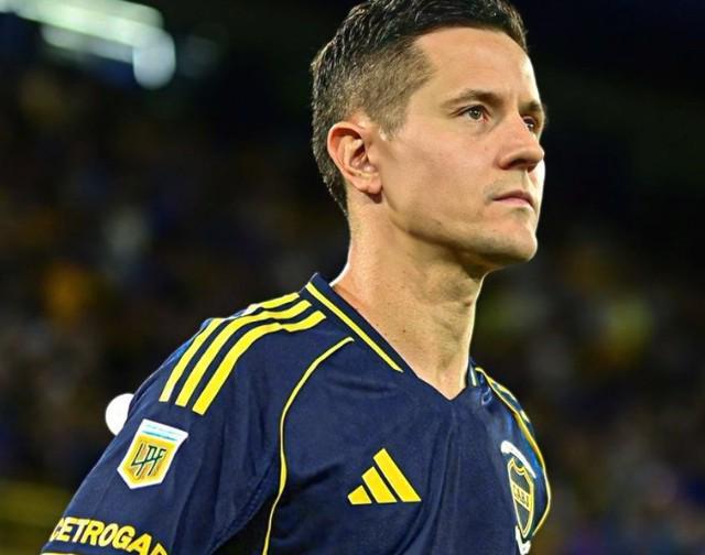 伤病缠身，记者：埃雷拉将会花7至10天的时间考虑是否退役