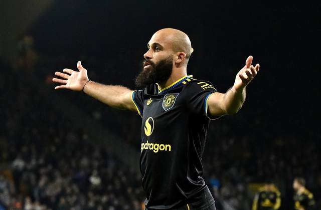 凌晨4点 曼联复仇战！赢球将连超3队冲进前5 B费追赶小贝