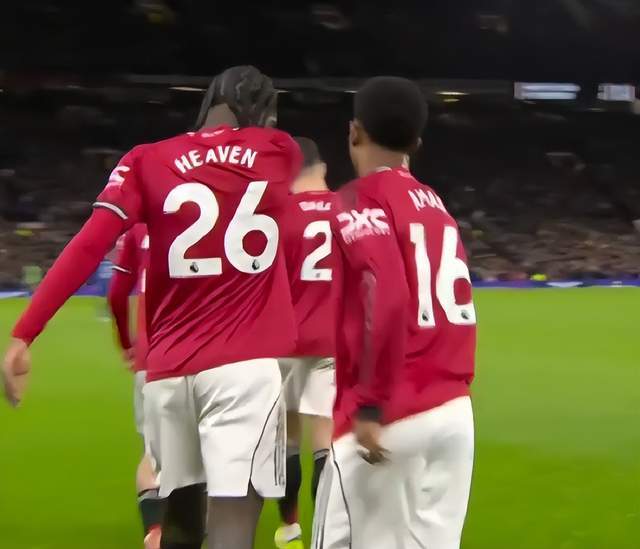 4-4！曼联主场又丢分：近7轮仅2胜+差切尔西2分，争四乱成一锅粥