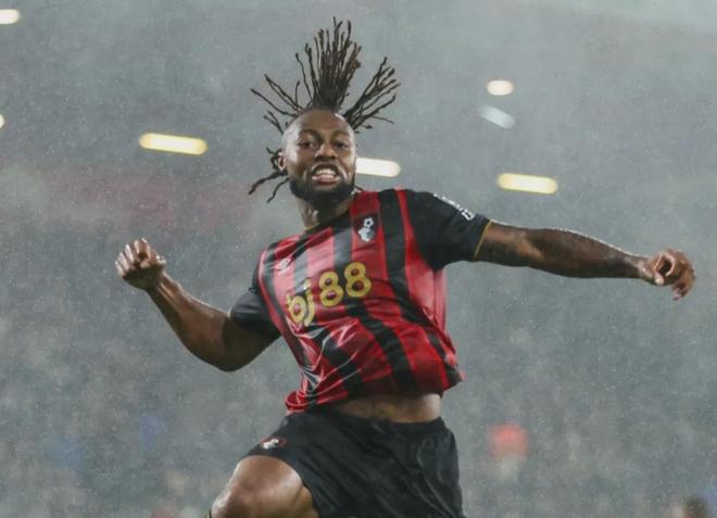 加盟曼联？阿莫林盛赞塞梅约！罗马诺：米兰正运作新前锋！