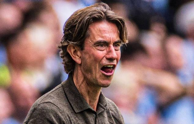 名记：弗兰克面临俱乐部内部质疑，但热刺还没认真考虑解雇他