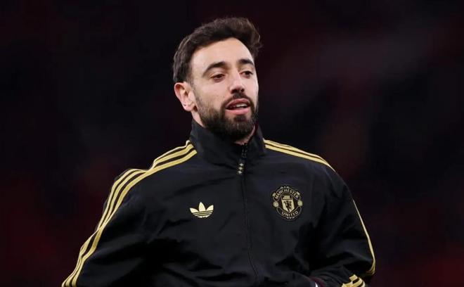 TA：B费的言论让他与高层的关系、他的未来去向成为焦点